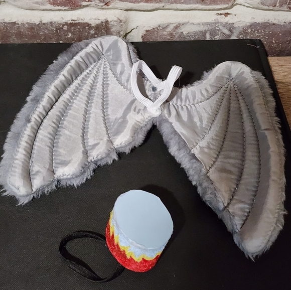 Pop Mart Flying Monkey Labubu - Picture 9 of 9